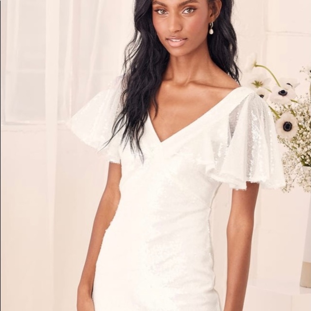 Maximum Sparkle White Sequin Flutter Sleeve Midi … - image 2